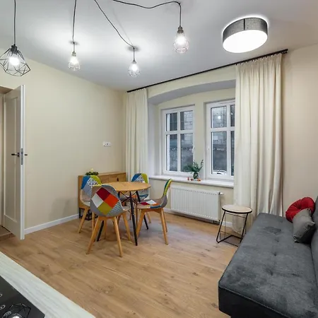 Coffee Apartments, Myweek * Клодзко