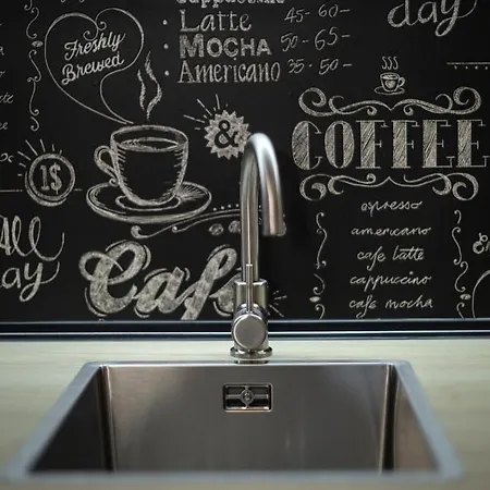 Coffee Apartments, Myweek Клодзко