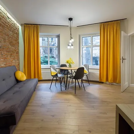 Coffee Apartments, Myweek Апартаменты *