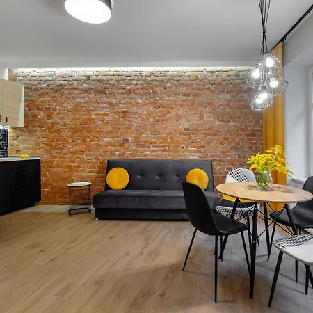 Coffee Apartments, Myweek * Клодзко